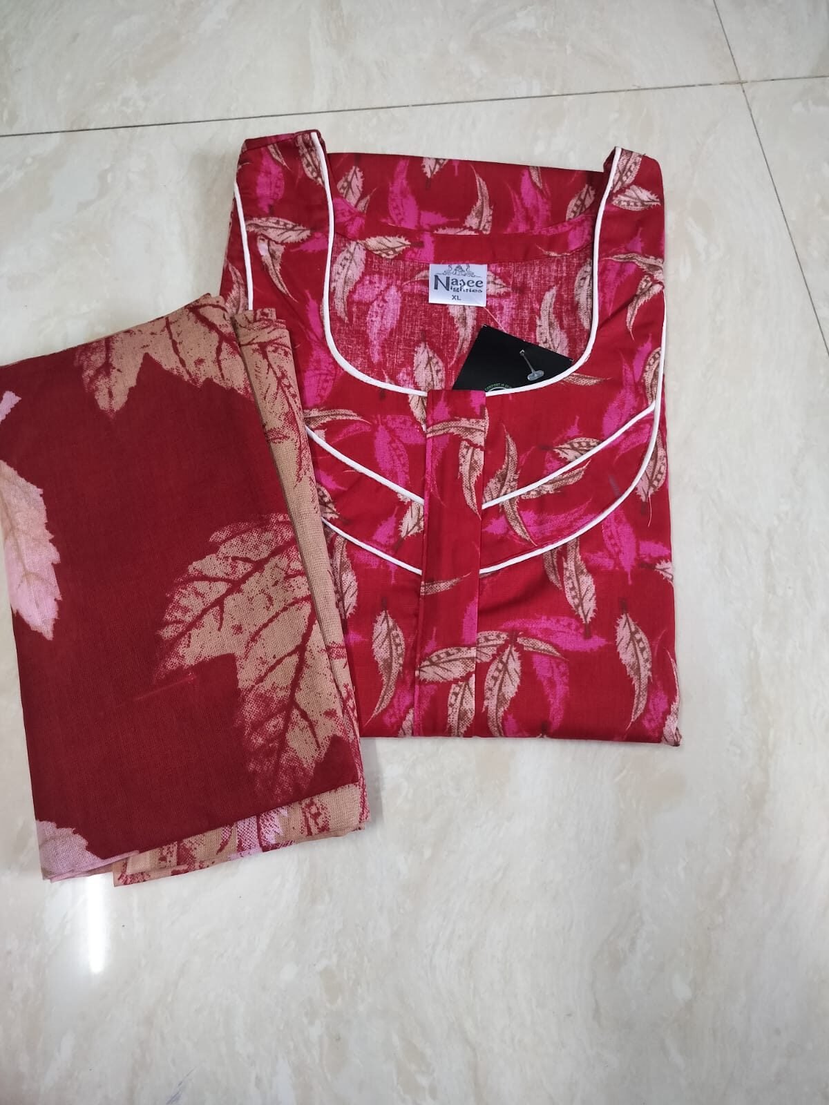 Nigthy with Duppatta (xl)